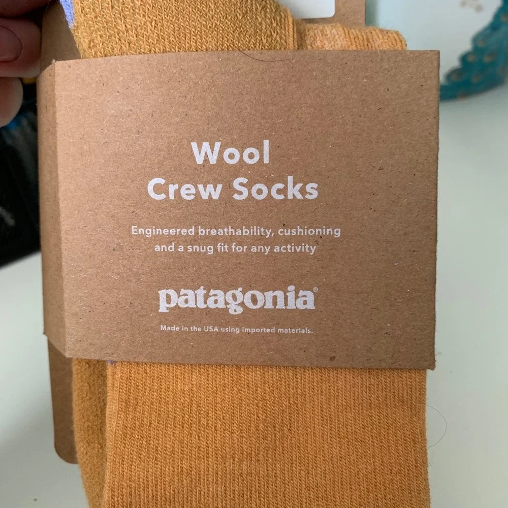 Patagonia Merino Wool Crew Socks Mango Orange Purple Hiking Large NEW Irregular